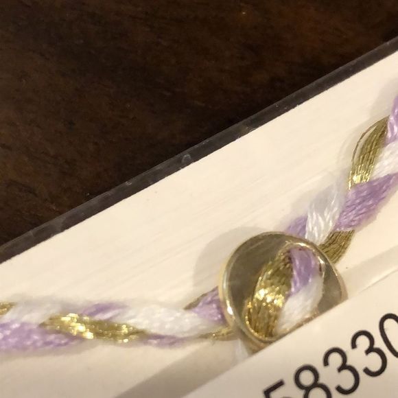 MARC JACOBS Braided Daisy Purple White Gold Wish Bracelet - Picture 6 of 9